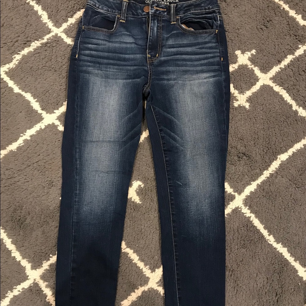 Dark Wash High Waisted American Eagle Jeans